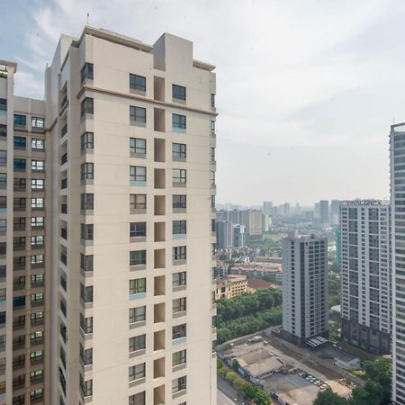 22Housing Vinhomes D'Capitale Hotel & Residence Ханой Екстериор снимка
