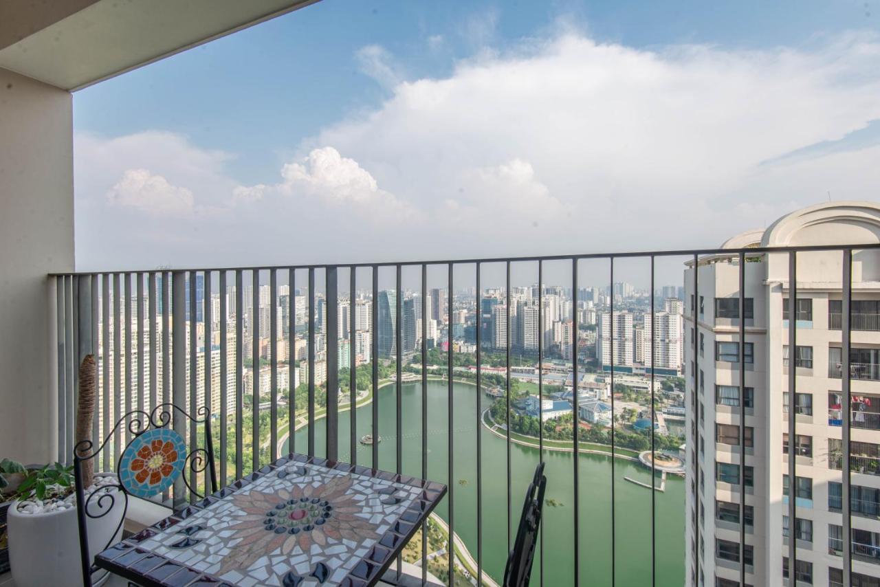 22Housing Vinhomes D'Capitale Hotel & Residence Ханой Екстериор снимка
